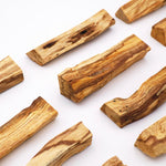 Load image into Gallery viewer, Palo Santo wood 5 pcs
